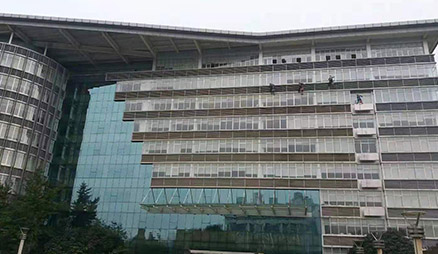 實力企業 · 經驗豐富